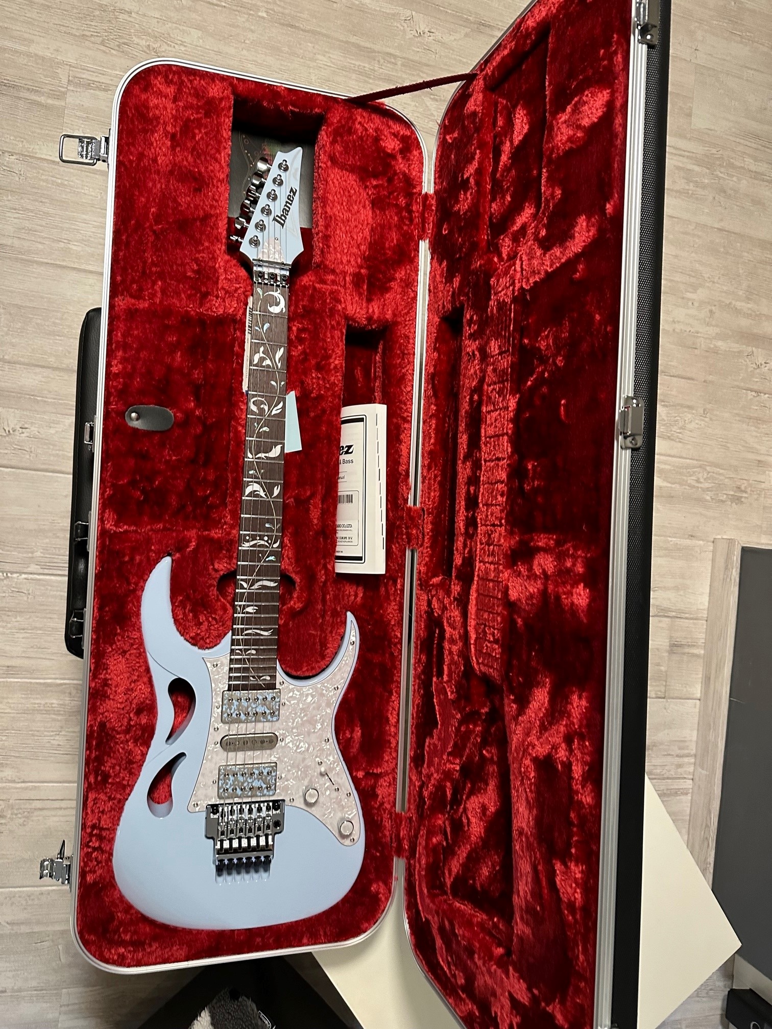 Ibanez PIA Blue Powder